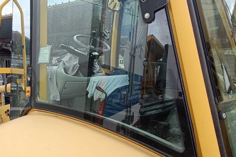 OmecoHub - Immagine KOMATSU WB97R-2